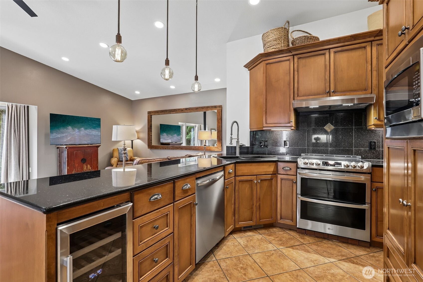 873 Mountain View Road Kalama WA 98625