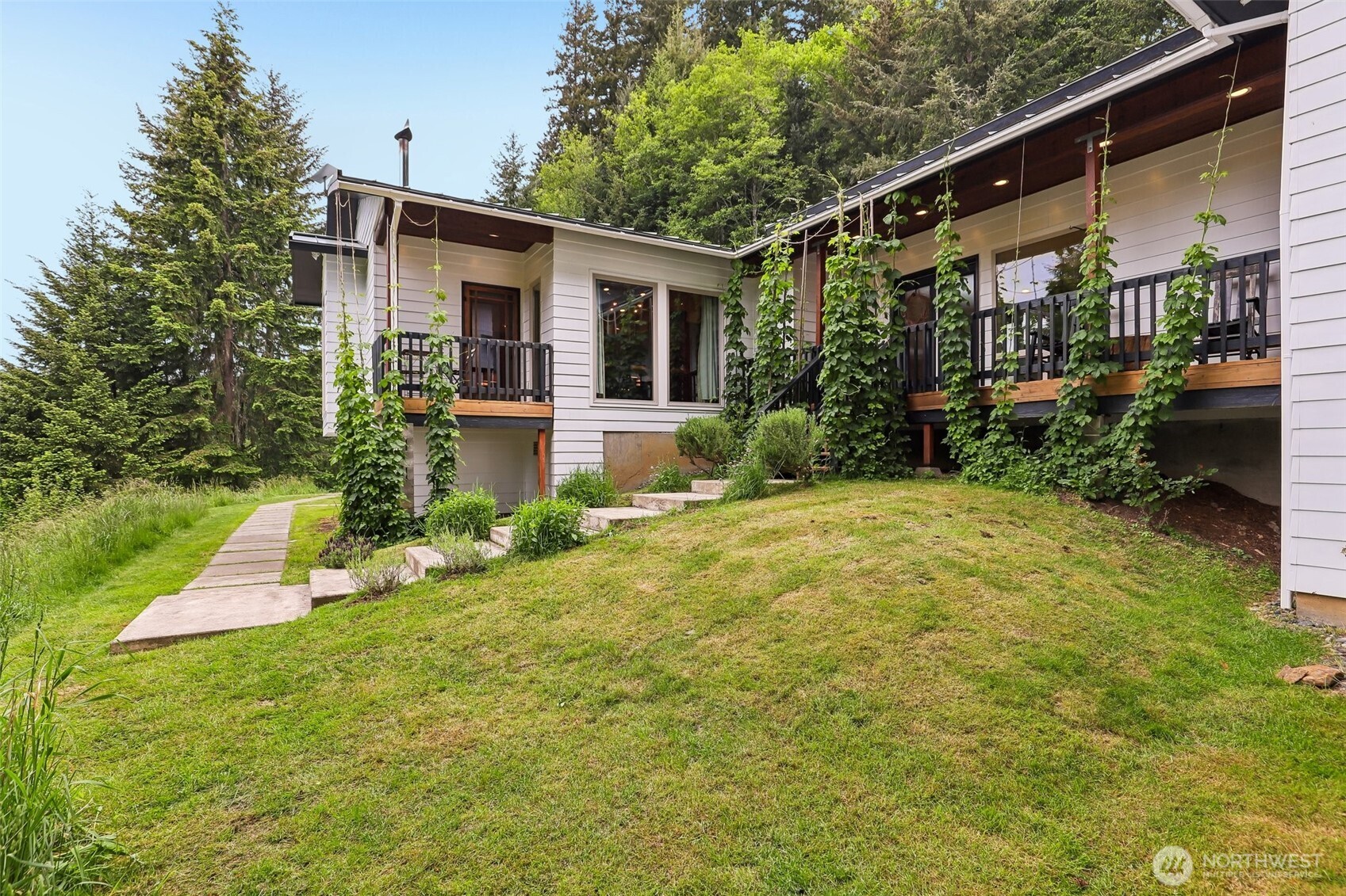 873 Mountain View Road Kalama WA 98625