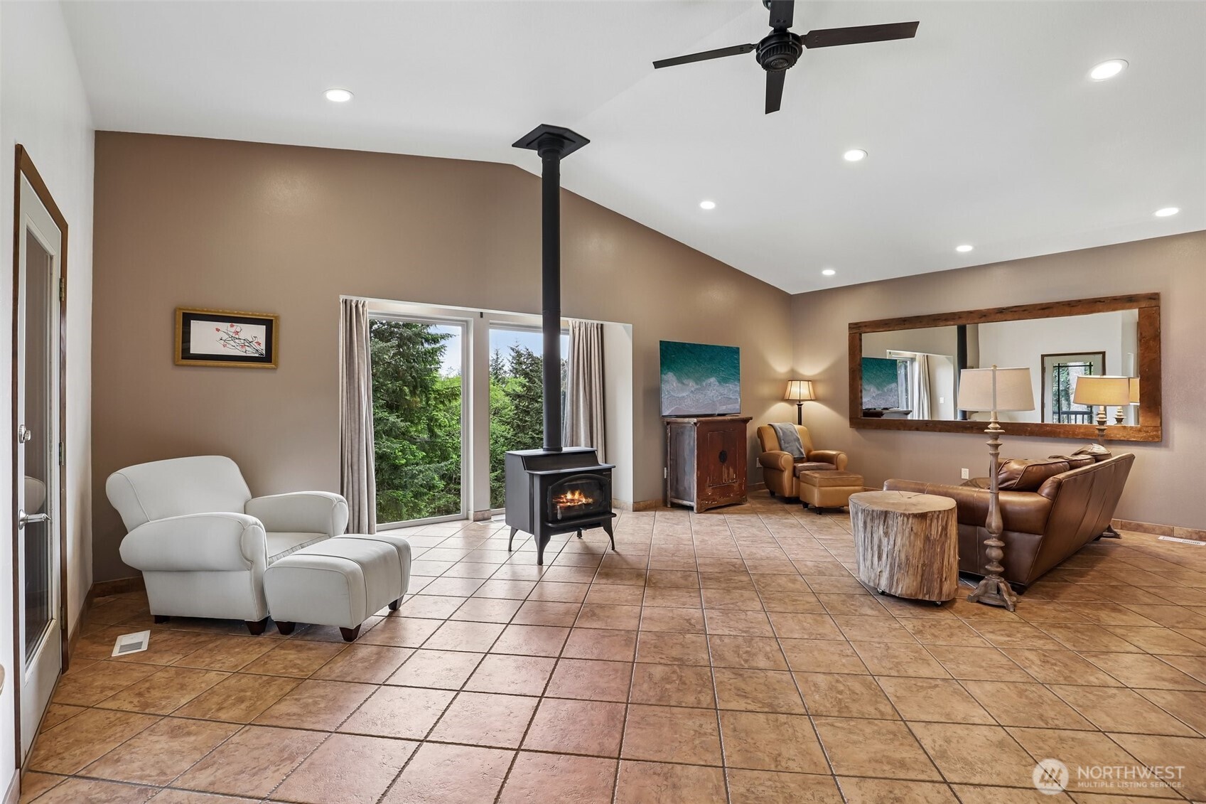 873 Mountain View Road Kalama WA 98625