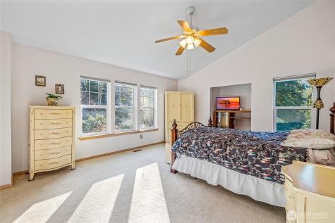 22068 Mcmurray Shore Drive Mount Vernon WA 98274