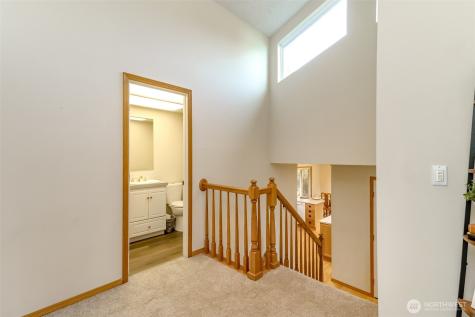 31233 47th Place SW Federal Way WA 98023