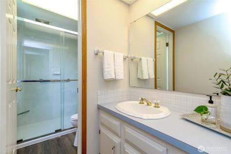 31233 47th Place SW Federal Way WA 98023