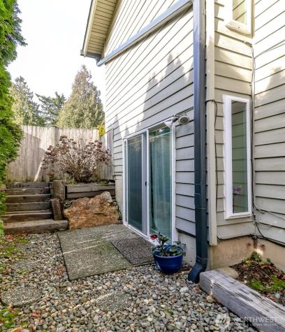 31233 47th Place SW Federal Way WA 98023