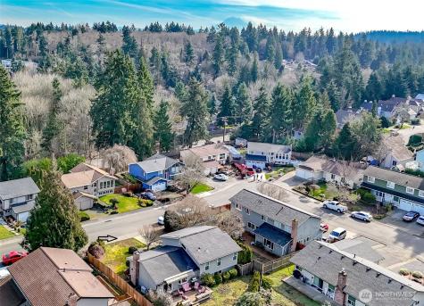 31233 47th Place SW Federal Way WA 98023