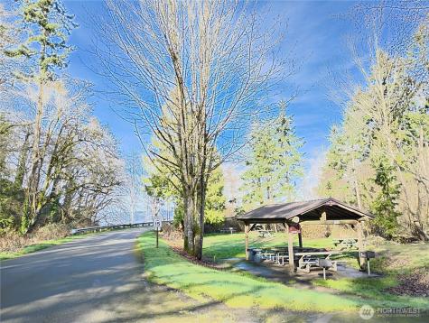 31233 47th Place SW Federal Way WA 98023