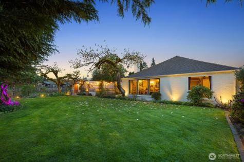 2036 Tacoma Road Puyallup WA 98371