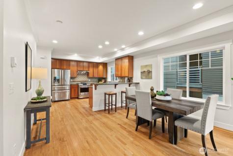121 21st Avenue E Seattle WA 98112
