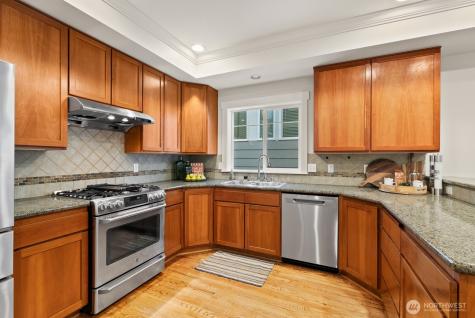 121 21st Avenue E Seattle WA 98112