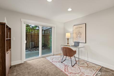 121 21st Avenue E Seattle WA 98112