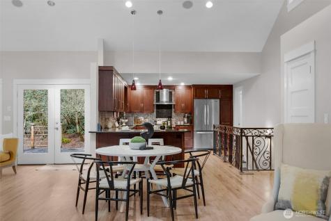 23619 5th Avenue W Bothell WA 98021