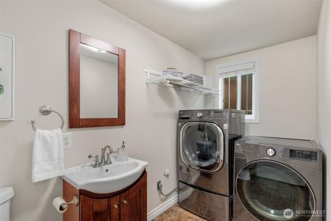 7918 115th Avenue SE Newcastle WA 98056