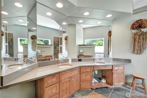 20693 Miracle Mile Leavenworth WA 98826