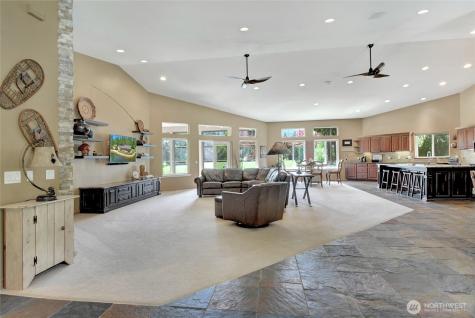 20693 Miracle Mile Leavenworth WA 98826