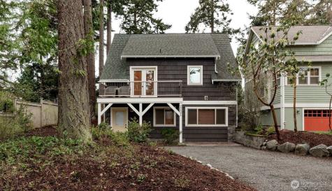2201 Ebony Street Port Townsend WA 98368