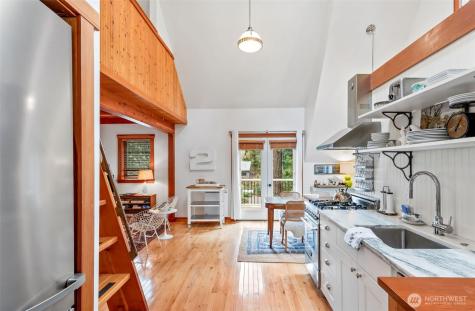 2201 Ebony Street Port Townsend WA 98368