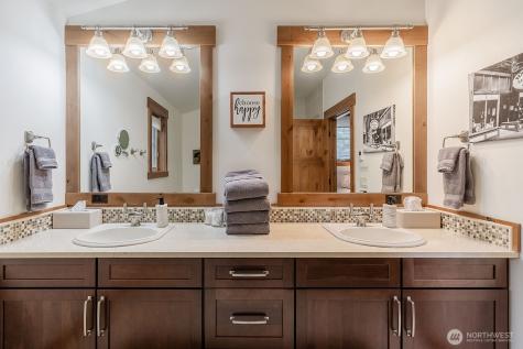 991 Larkspur Loop Cle Elum WA 98922
