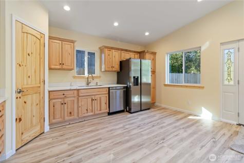 30210 M Place Ocean Park WA 98640