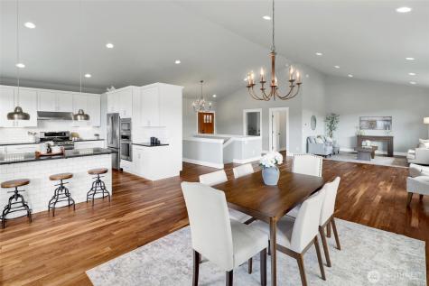 1288 Sandstone Way Bellingham WA 98229
