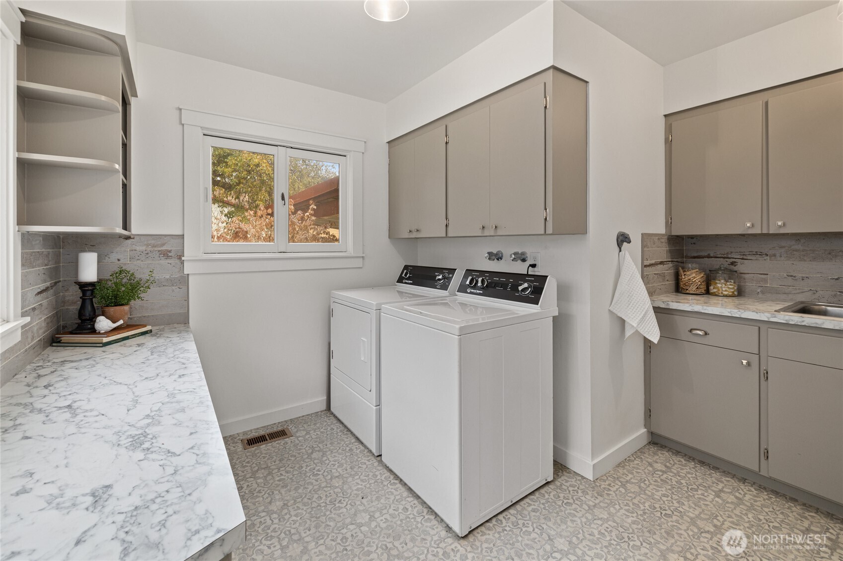 1371 Bettas Road Cle Elum WA 98926