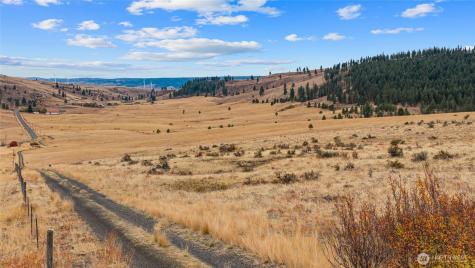 1371 Bettas Road Cle Elum WA 98926