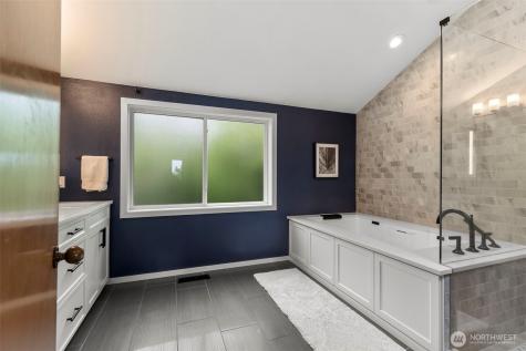 6227 95th Place SW Mukilteo WA 98275