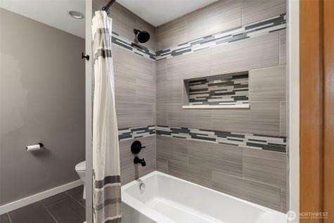 6227 95th Place SW Mukilteo WA 98275
