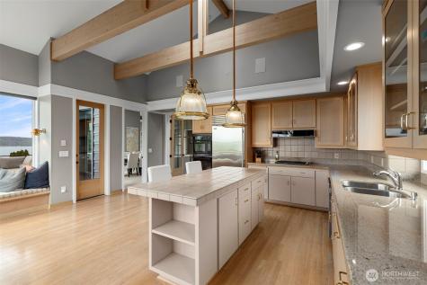 6227 95th Place SW Mukilteo WA 98275