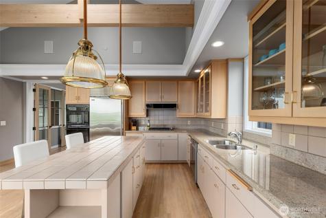 6227 95th Place SW Mukilteo WA 98275