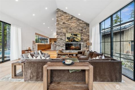 1501 Kokanee Loop Cle Elum WA 98922