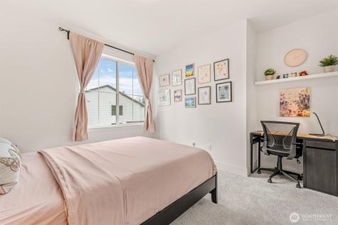 1760 246th Place NE Sammamish WA 98074