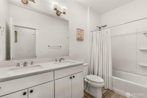 1760 246th Place NE Sammamish WA 98074