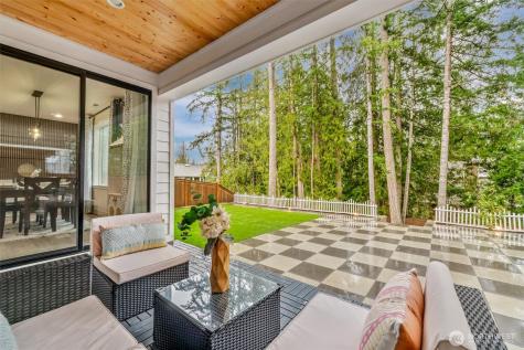 1760 246th Place NE Sammamish WA 98074