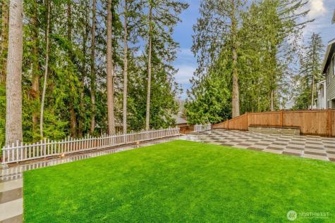 1760 246th Place NE Sammamish WA 98074