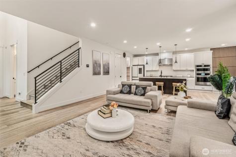 1760 246th Place NE Sammamish WA 98074