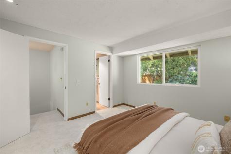 243 169th Avenue NE Bellevue WA 98008