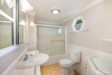 2102 Jackson Avenue Everett WA 98203