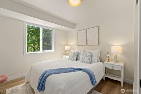 133 N 205th Street Shoreline WA 98133