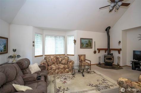 8058 SE Halfmoon Lane Port Orchard WA 98367