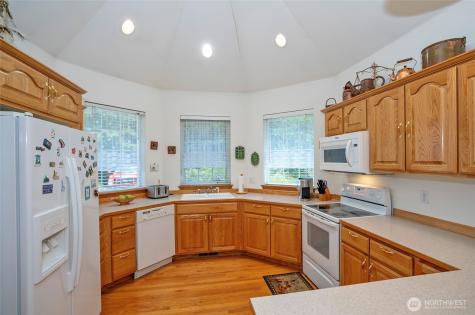 8058 SE Halfmoon Lane Port Orchard WA 98367