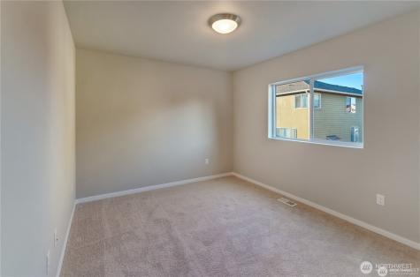 18204 37th Avenue Ct E Tacoma WA 98446