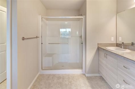 18204 37th Avenue Ct E Tacoma WA 98446