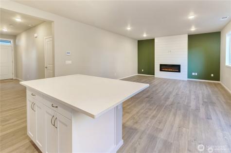 18204 37th Avenue Ct E Tacoma WA 98446
