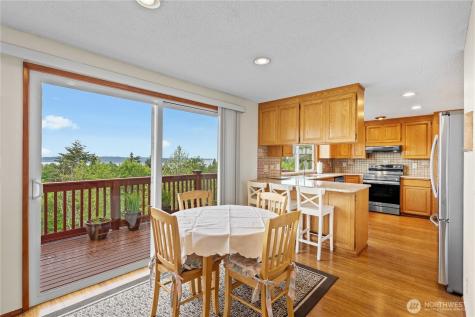 29015 15th Place S Federal Way WA 98003