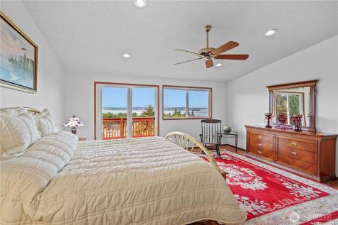 29015 15th Place S Federal Way WA 98003