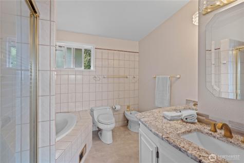 29015 15th Place S Federal Way WA 98003