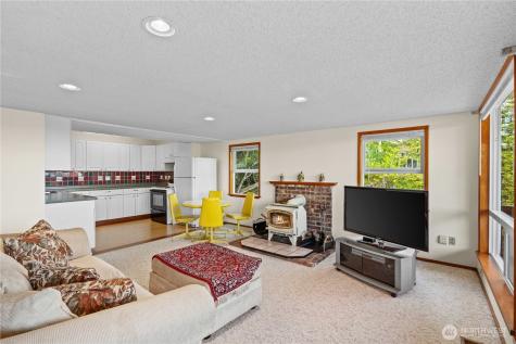 29015 15th Place S Federal Way WA 98003