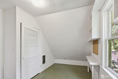 234 NW 2 Crane Lane Poulsbo WA 98370