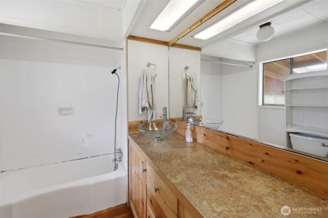 234 NW 2 Crane Lane Poulsbo WA 98370