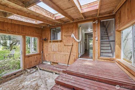 234 NW 2 Crane Lane Poulsbo WA 98370