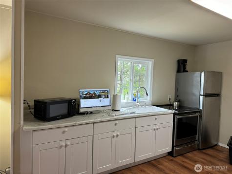 203 W Ocean Avenue Westport WA 98595